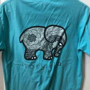Ivory Ella Teal Yin Yang Short Sleeve Pocket Tee